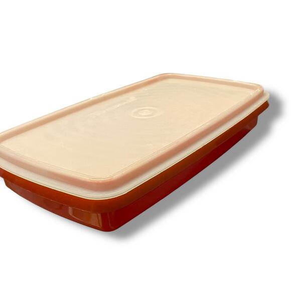 Tupperware Deli Meat Cheese Cold Cuts Keeper Lid 816 817 Paprika Red Vintage - Picture 2 of 8